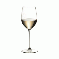 standard white wine glass